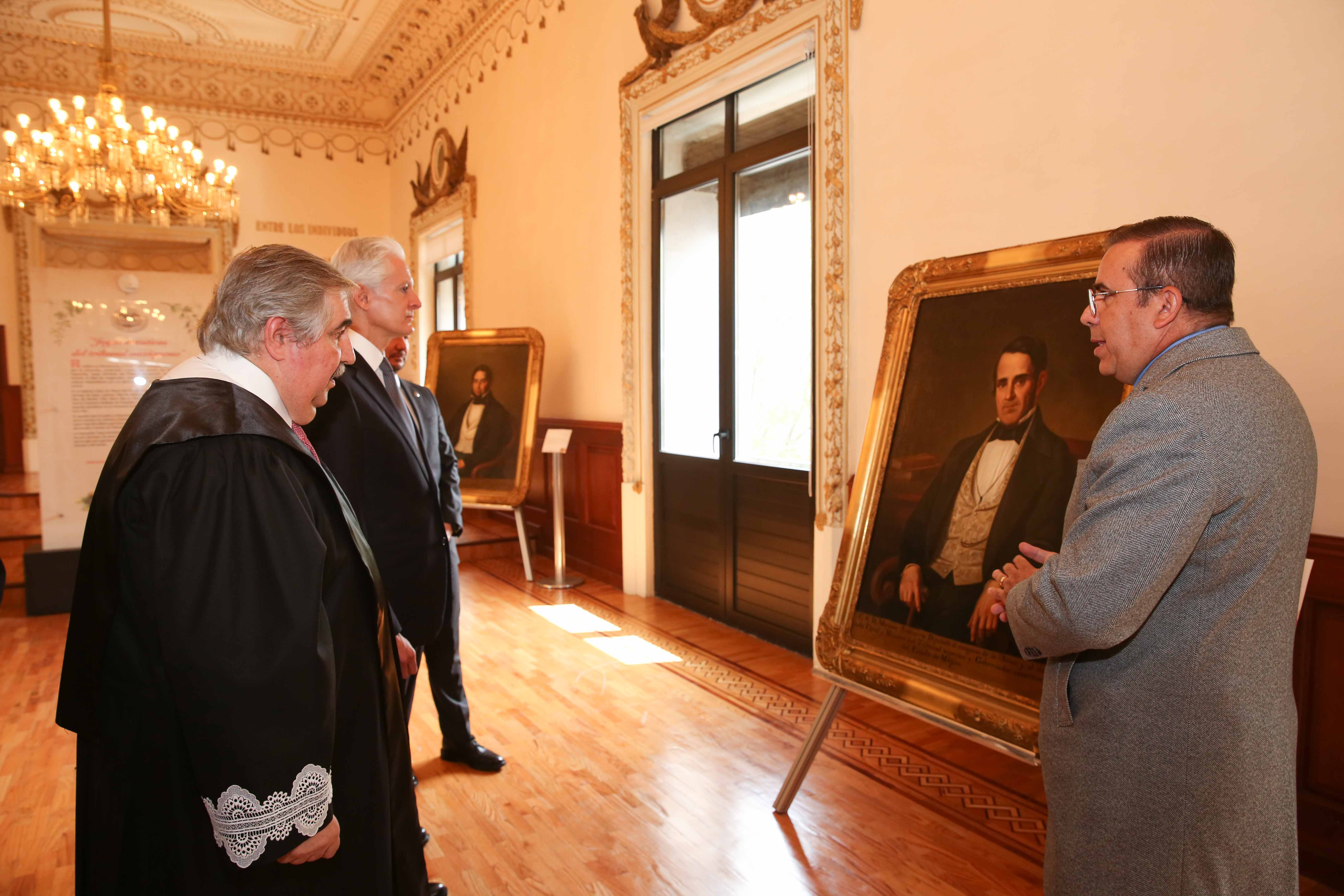 198 Aniversario - Exposición